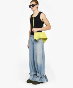 Jameslyon.shop267bc4c33b 5