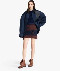 Jameslyon.shopbca055ecac 2